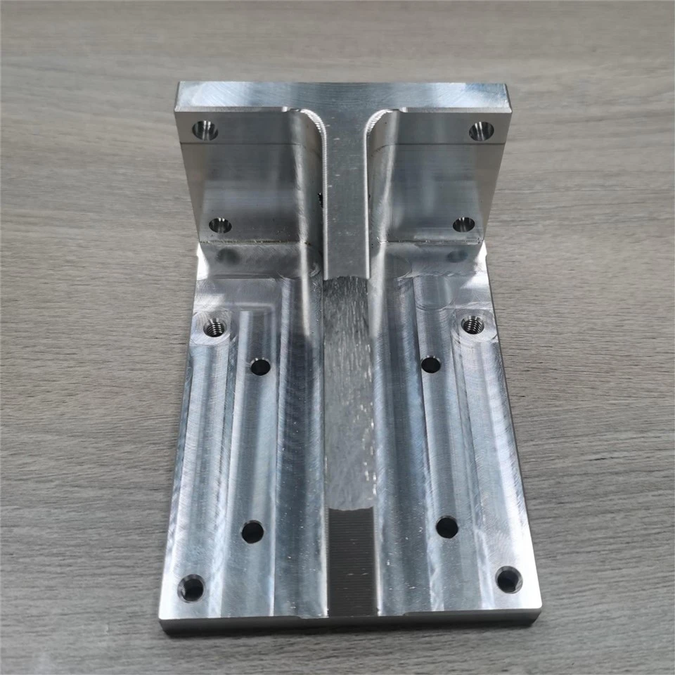 4 Axis Cnc Milling Parts Manufacturer